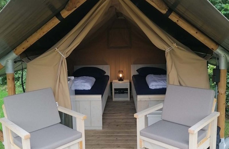 Überraschendes Wanderzelt