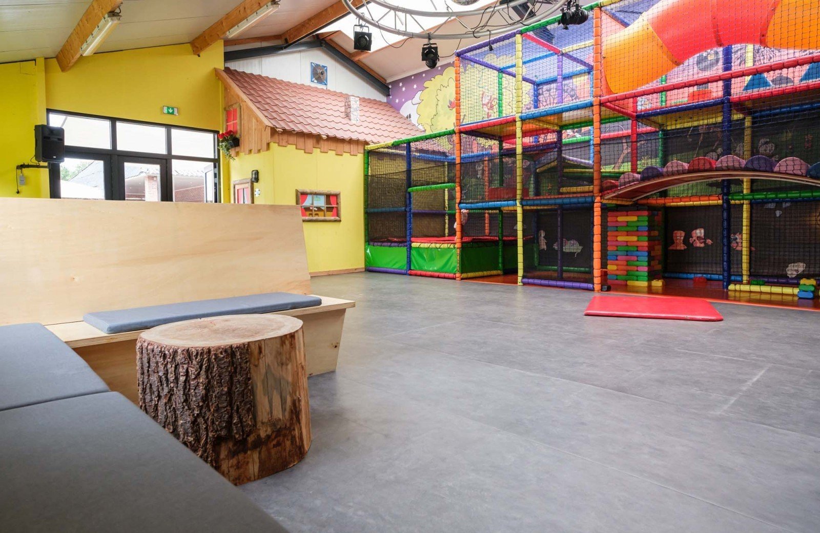 Indoor speeltuin 5 68efb486143bf