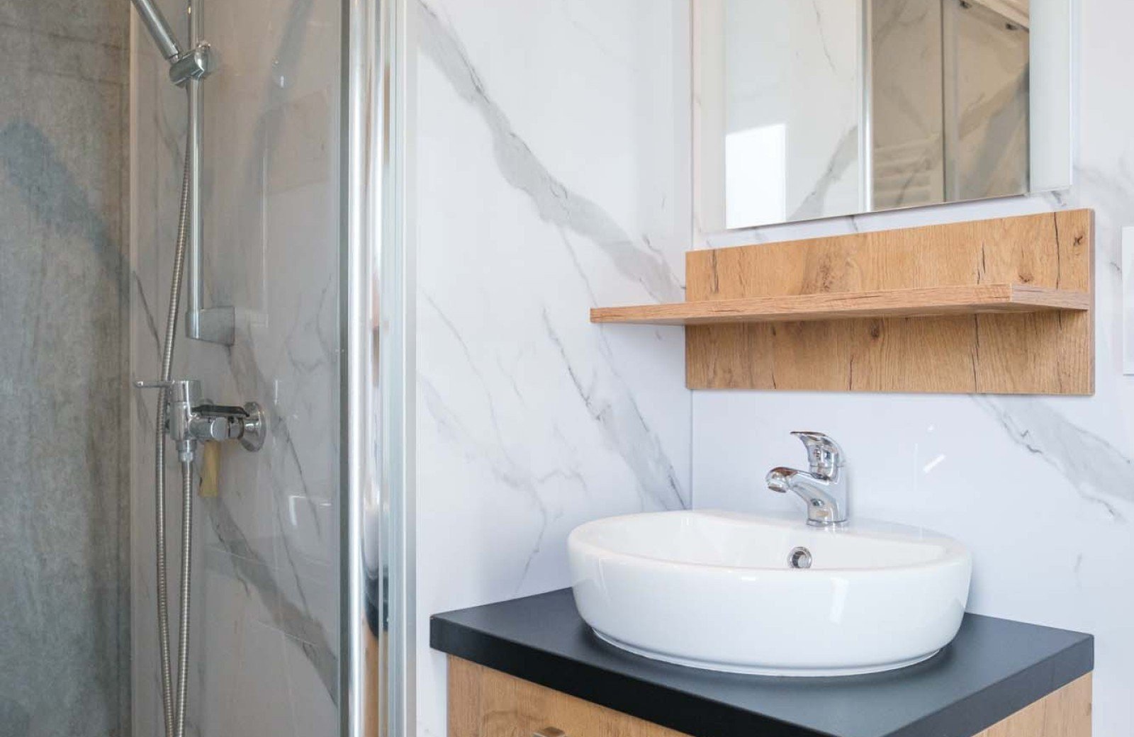 Kampeerplaats prive sanitair 9