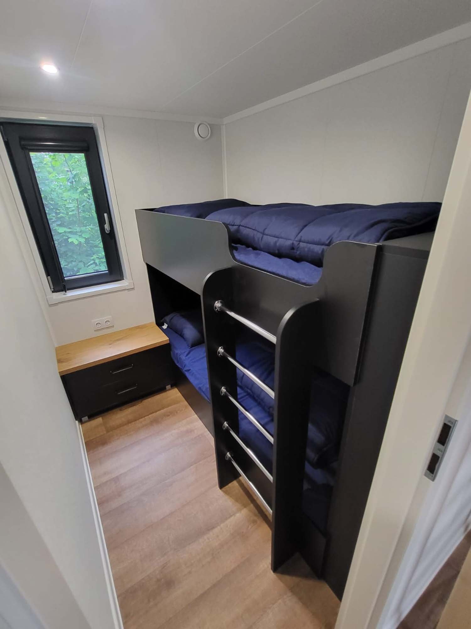 Loft 6p 19